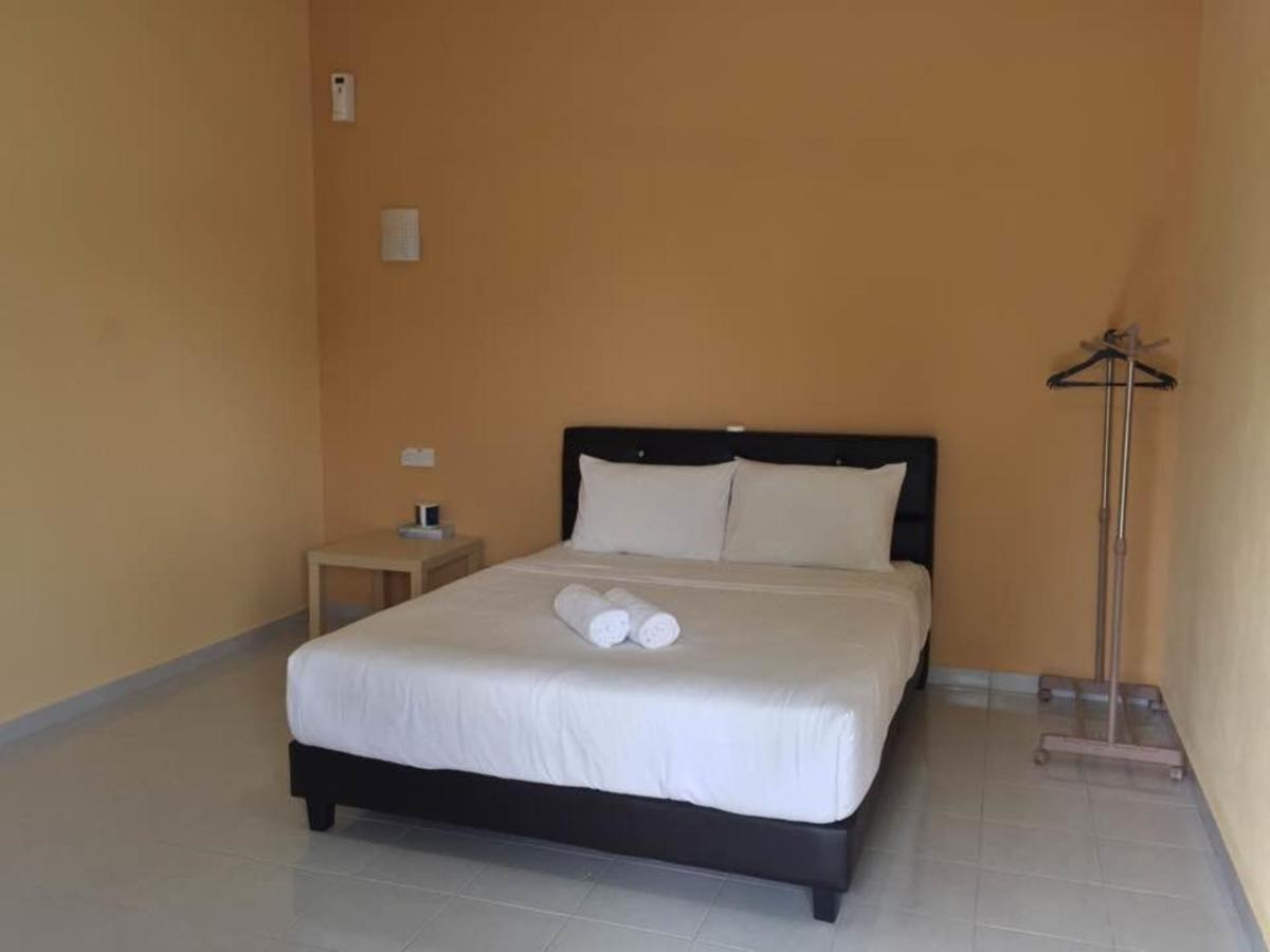 Alpha Motel Pantai Cenang  Extérieur photo