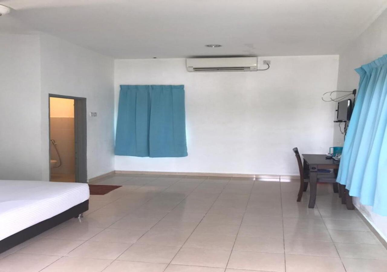 Alpha Motel Pantai Cenang  Extérieur photo